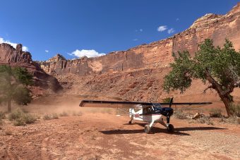 Husky Landplane
